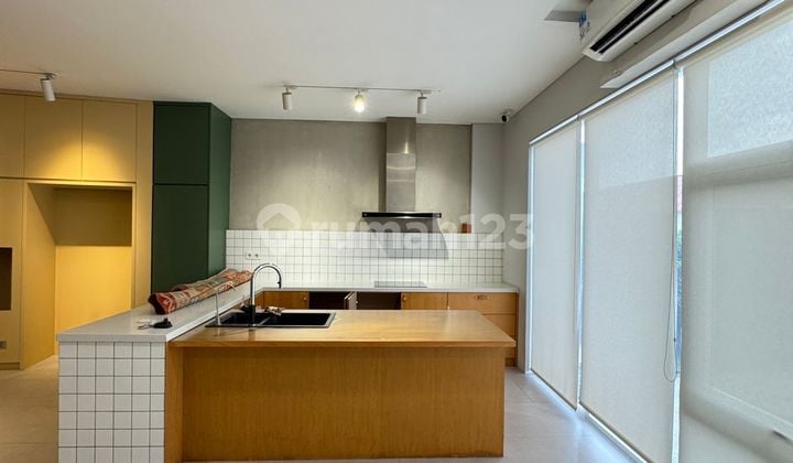 Termurah Rumah Hook Puri Kembangan Siap Huni 186M2