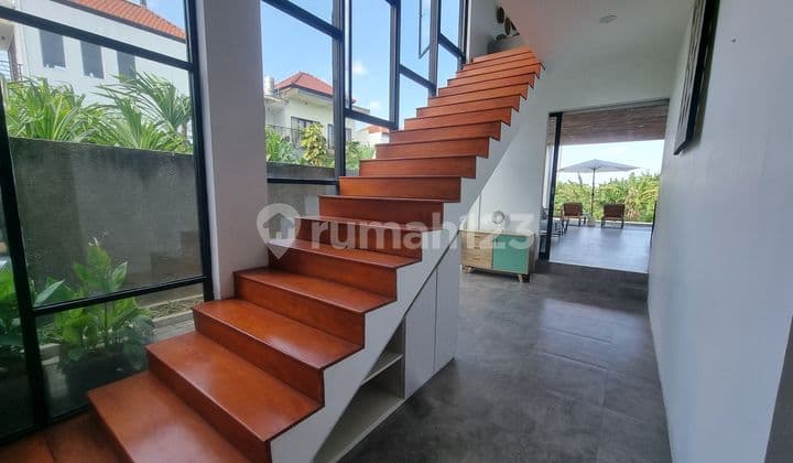 Tumbak Bayuh Canggu Bali