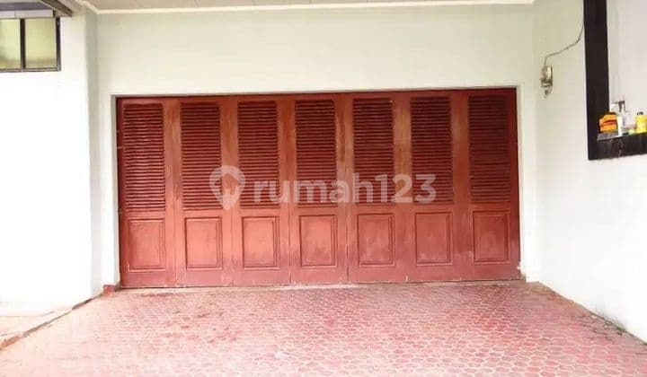 Dijual Rumah Asri 2 Lantai Daerah Pasar Minggu Jakarta Selatan