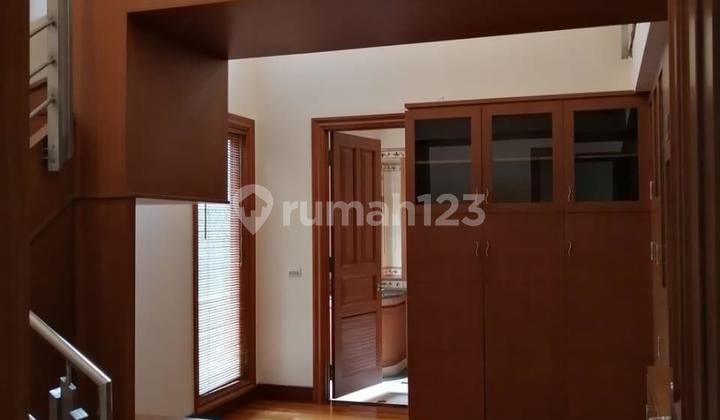 Dijual Rumah Mewah 2 Lantai Pondok Indah, Kebayoran Lama