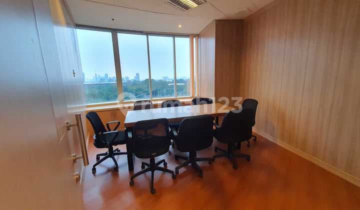 Disewakan Office Space Kebayoran Baru Semi Furnished