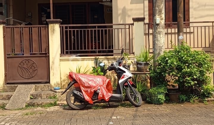 Rumah Tidak Tingkat di Jombang Sudimara
