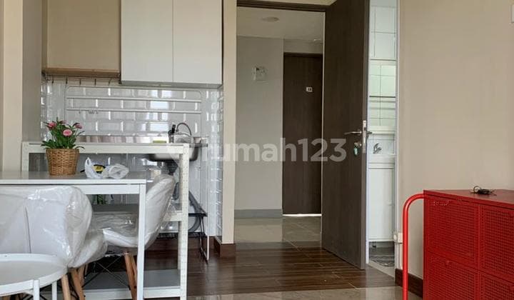 Ready-to-Occupy Apartment in Emerald Bintaro Jaya