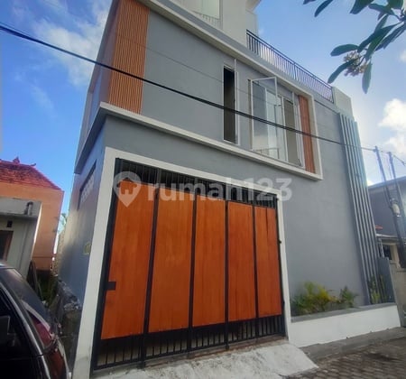 For Sale Villa in Nuansa Timur Taman Griya Jimbaran - Ocean View