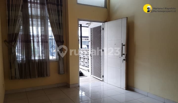 Rumah Minimalis di Grandwisata Bekasi Tempat Tinggal Nyaman Dan Aman.