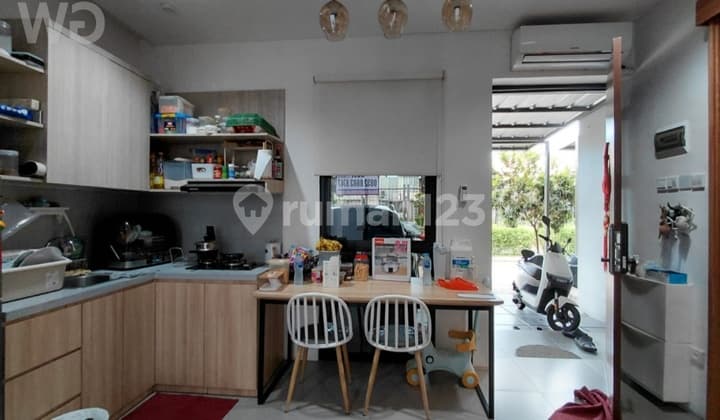 Dijual Rumah Cluster O8 Grand Wisata - Lebih Luas, Sudah Renovasi, Lokasi Strategis
