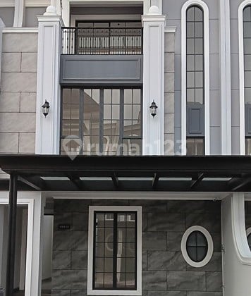 YL - Disewakan Rumah Baru Di Bukit Podomoro