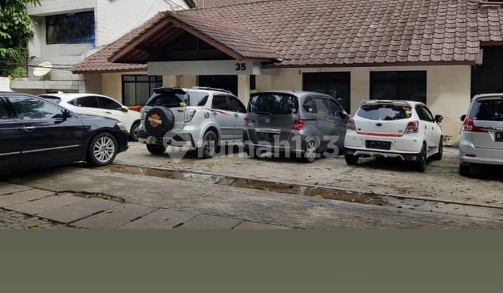 Bangunan 2 Lantai, Parkir bisa 20 Mobil, bisa Dibangun 7Lantai. Bebas Ganjil Genap