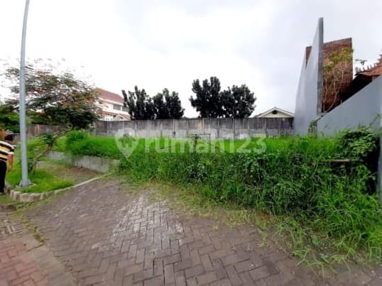 Land 462 M2 in Fatmawati, Inside the Townhouse Complex