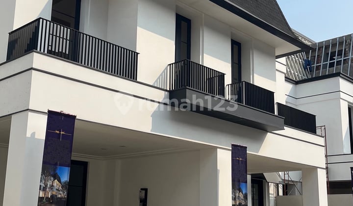 Rumah Mewah Pondok Indah Dekat Pim - 3 Lantai, Rooftop, Dalam Komplek Eksklusif