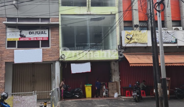 Ruko 3 Lantai di Kebayoran Baru Area Panglima Polim Siap Huni