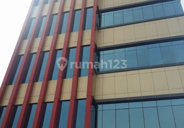 Gedung Baru Menteng, 5 Lantai + Lift, Siap Pakai!