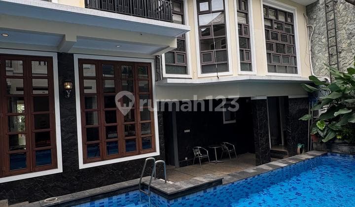 For Sale House in Menteng, Has Swimming Pool, Strategic Location