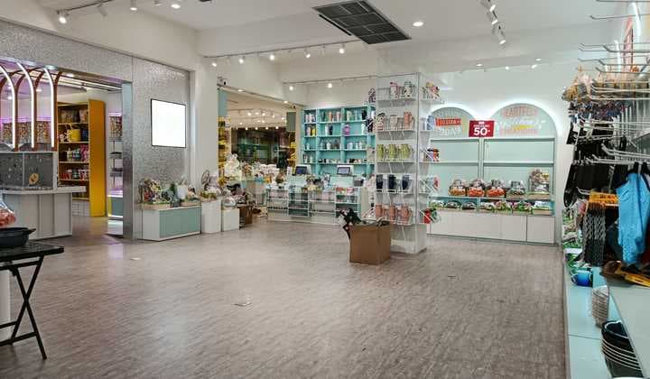 Ruang Usaha Luas 365 M2 di Lantai 1 di Ahmad Dahlan, Cocok Kantor, Salon, Klinik, Area Ramai