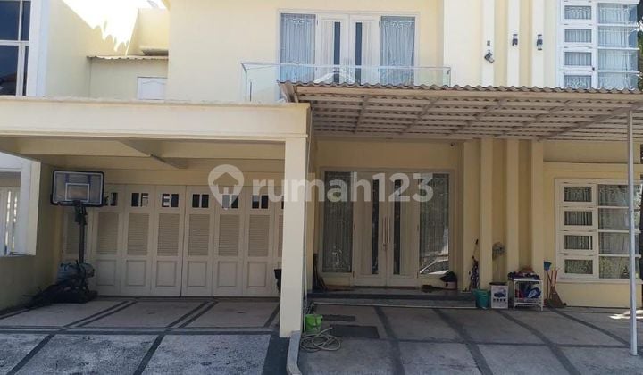 Pakuwon City Virginia Regency Rumah Minimalis Hook 9m Nego Bagus