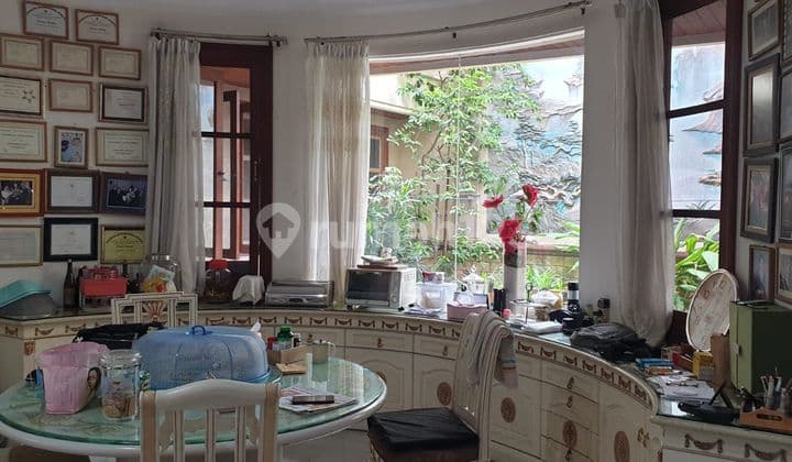 Rumah mewah taman hunian satelit 14M nego bagus