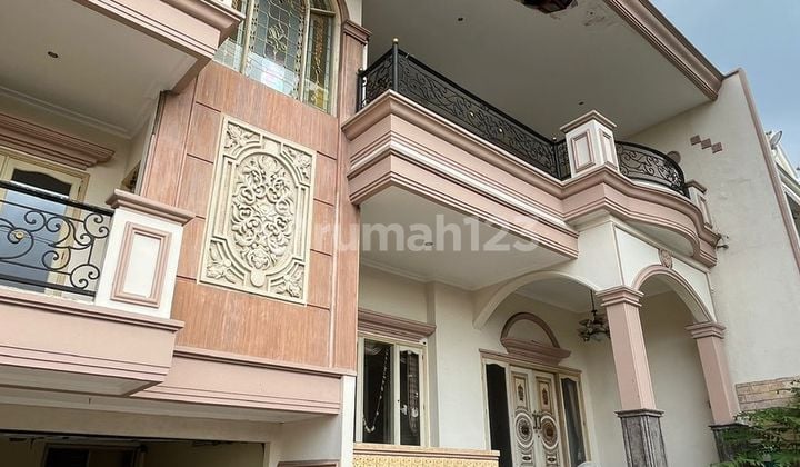 Rumah mewah mediteran citraland depan superindo komersial 12.5m