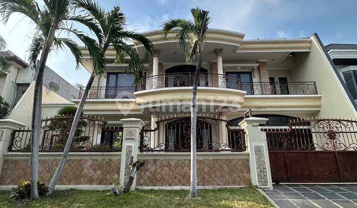 Pakuwon City Villa Westwood Mediterranean Classic House 10.9M Negotiable