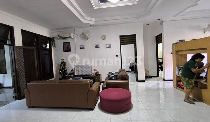 Rumah Terawat Siap Huni Darmo Baru Timur 2.4m Nett Bagus