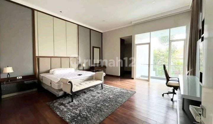 Graha Family B Mewah Jalan Kembar Furnish Swimming Pool 500jt 20m