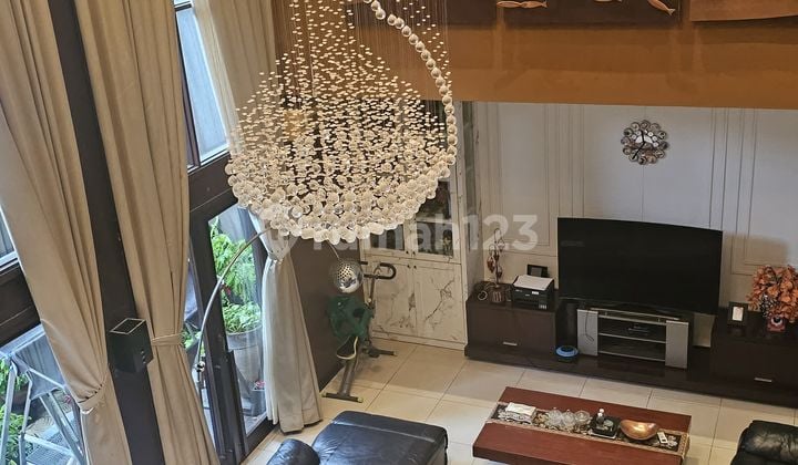 Graha Family Rumah Mewah Bagus Full Furnish Ikan Koi 13m Nego