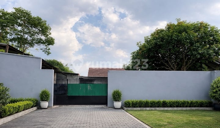 Jual Gudang Murah Harga Dibawah NJOP 10 Menit Dari Tol Ada Banyumanik.