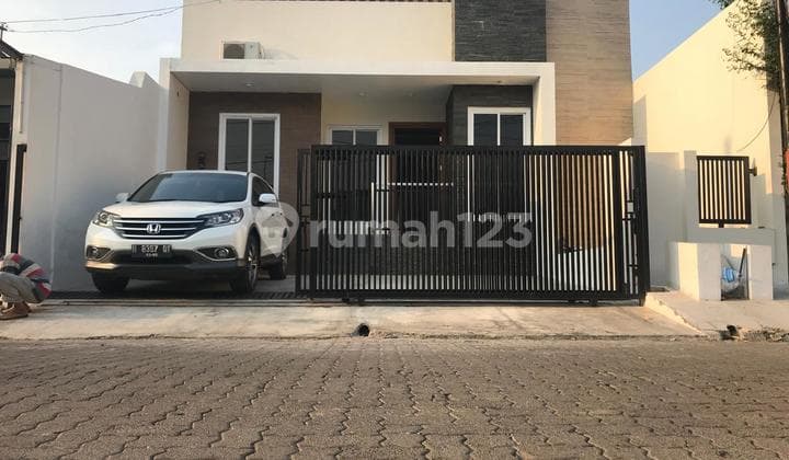 Dijual Rumah Bagus Dekat Binus University Semarang