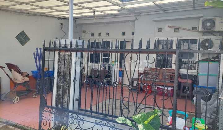 For Sale, Strategically Located House in Vila Dago Cluster Alam Asri 1