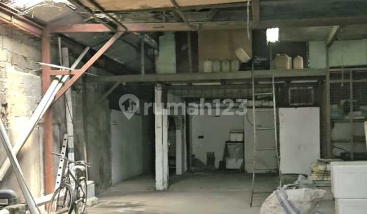 Rumah hitung tanahJl. Kemandoran Jakarta Selatan SS