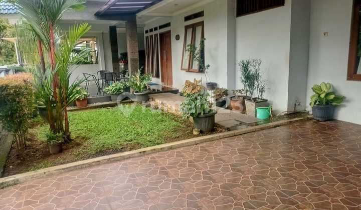 Rmh Besar, Lt 355, Bgn 200, 3+1kt, Strategis di Jl Taman Pratama, Kemang Pratama