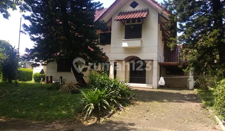 Rmh Besar, Lt 805, Bgn 250, 4KT Jl Berlian Kemang Pratama Regensi