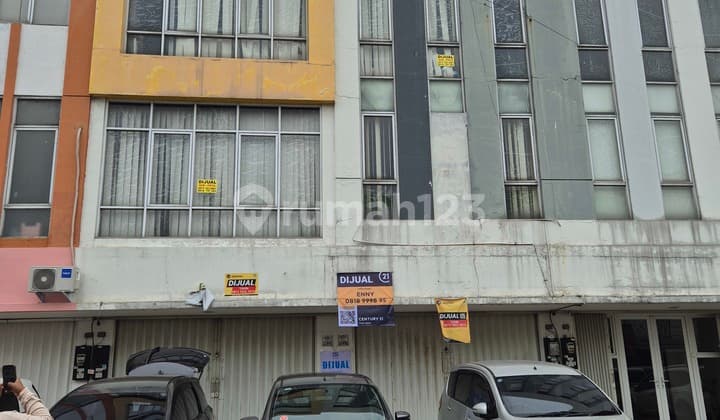 Ruko 2 unit gandeng di kawasan Boulevard arcade Jababeka, cocok utk kantor dan kuliner