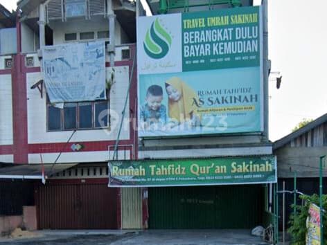 Dijual Ruko 2,5 Lantai Jl. Rambutan Pekanbaru