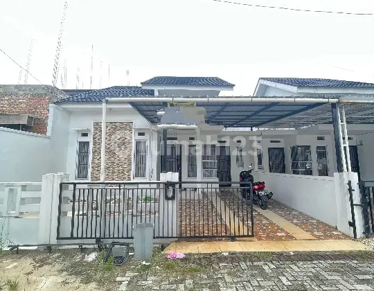 Di Jual Rumah Tengah Kota Jl. Arifin Ahmad