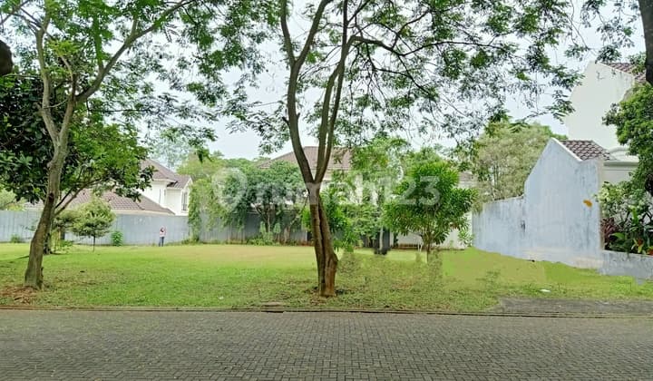 Kavling kotak huk (barat) @Foresta, jalan Boulevard BSD City