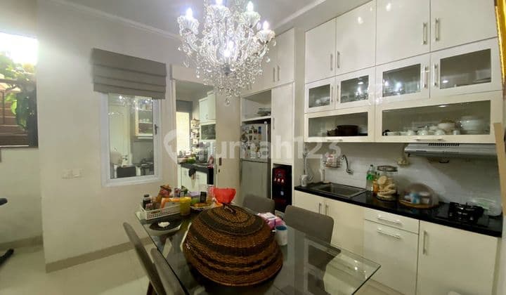 Dijual rumah siap huni di Greenwich Park dekat IPEKA BSD City