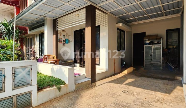 Rumah siap huni di Graha Raya Bintaro Tangsel