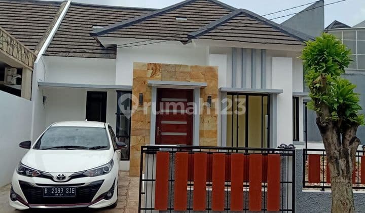 Rumah huk di Serpong Park 5 menit ke pintu Tol Jelupang & Binus