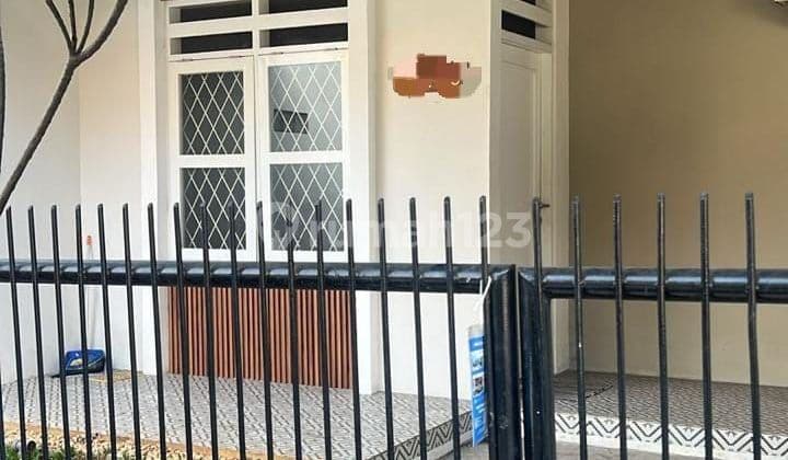 Dijual rumah siap huni di Griya Loka dekat Pasar Modern & sekolah