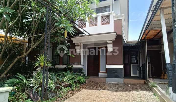 Rumah The Green Bsd Jual Cepat Harus Renov Harga Murah, Dekat Tol