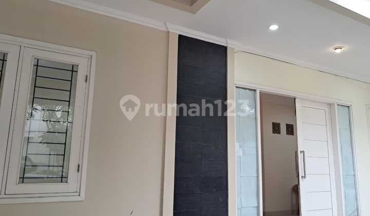 Jual Cepat Rumah LT 130 LB 190 2Lantai.
