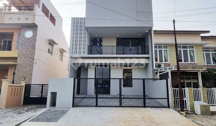 Comfortable and Nice New Affordable Split-Level House in Selin