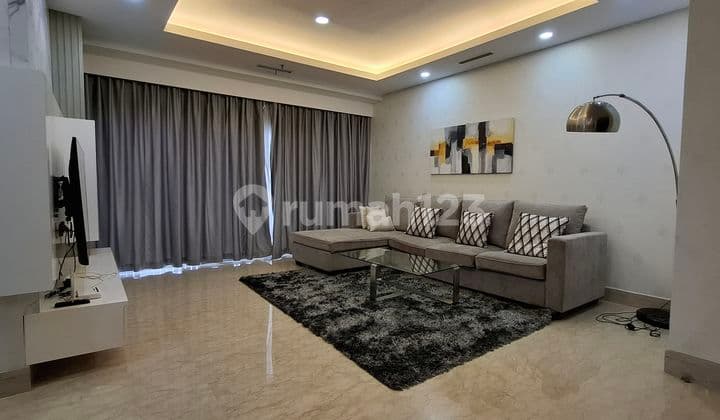 Disewakan Apartemen Capital Residences 3 Kamar Tidur, Furnished