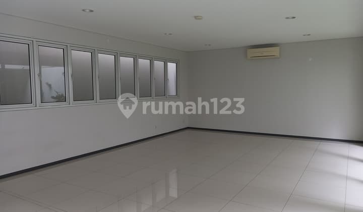 DISEWA RUMAH MINIMALIS di KUNINGAN,Jakarta Selatan