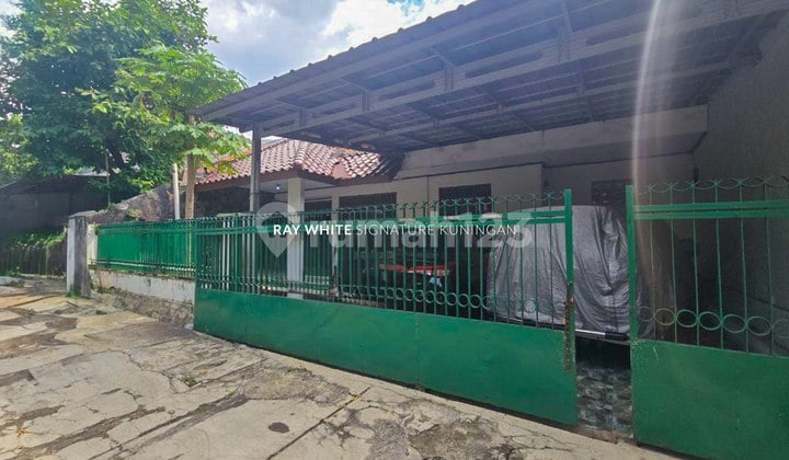 Rumah Tinggal Siap Huni Cocok Untuk Kost di Jl Danau Poso Benhil