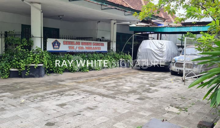 Dijual Rumah Strategis Menteng, Jl. Taman Amir Hamzah