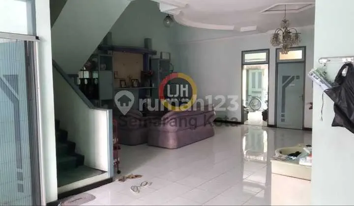Rumah siap huni di jalan Moch Suyudi