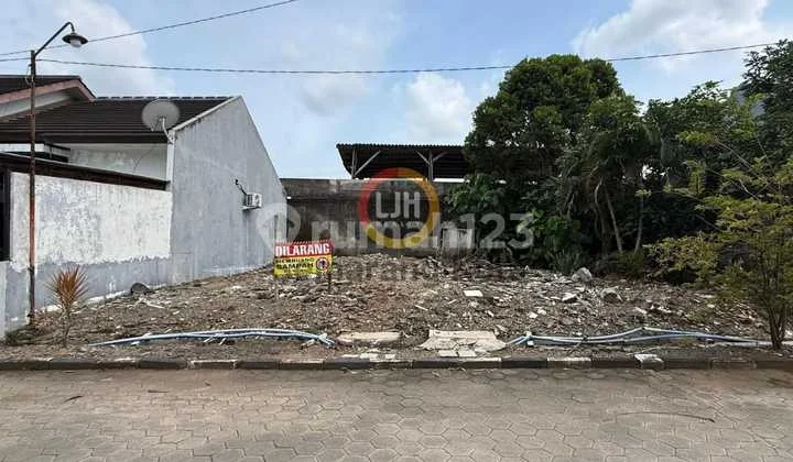 Plot in Majapahit Regency Plot in Majapahit Regency