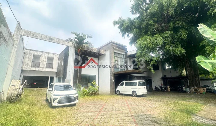 Auction of a Large House for Office Use Below NJOP in Kemang, South Jakarta