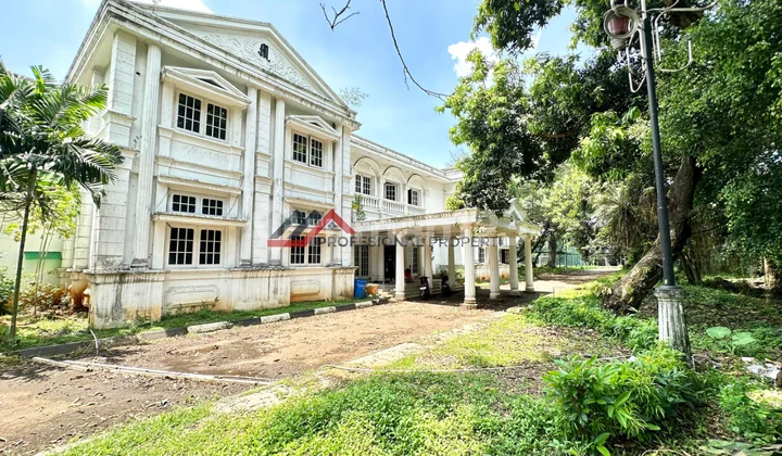 Below NJOP! Land Calculation House Suitable for Housing, Offices, etc. in Kemang, South Jakarta